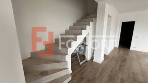 Duplex 4 camere, 133 mp si teren de 390 mp, zona Mosnita Noua - imagine 9