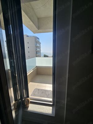 Ofer spre închiriere apartament la malul Marii