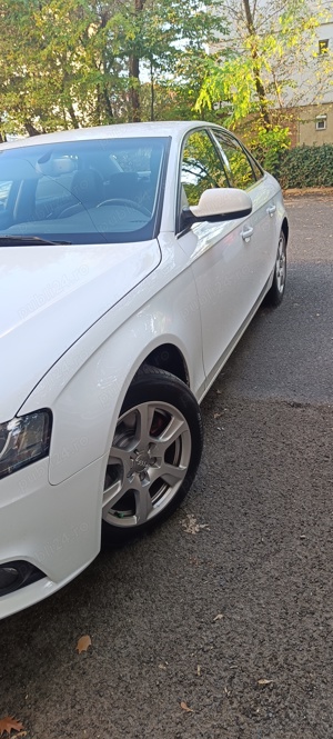 Vând Audi A4 2010 2.0 tdi - imagine 2