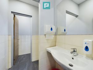 Clădire modernă pentru birouri 340 mp - imagine 17