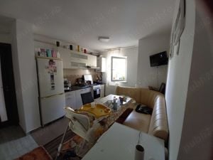 Vand apartament 2 camere decomandate