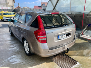 Vând Kia Ceed 1,6CRDI - imagine 6