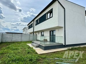 Duplex 4 camere | Toate utilitatile | Curte libera 200mp | Zona Domnesti - imagine 3