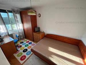 Apartament 3 camere, 575 EUR, zona Titan - imagine 6