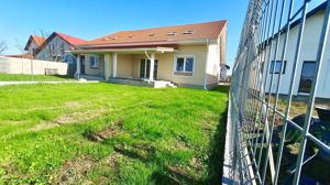 Duplex 4 camere, pozitionare excelenta, la 7 min de Timisoara - imagine 12