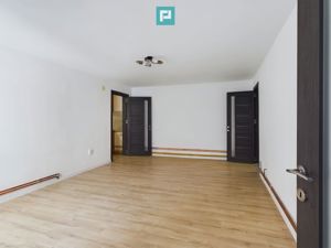 Casă cu 4 camere în Urseni, teren 1367 mp, complet renovată ! - imagine 12