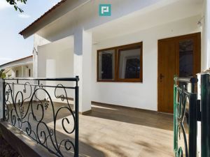 Casă cu 4 camere în Urseni, teren 1367 mp, complet renovată ! - imagine 2