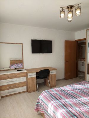 De inchiriat in Berceni apartament cu 3 camere - imagine 7