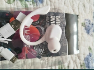 Casca ureche alba  bluetooth 5.2 - imagine 2