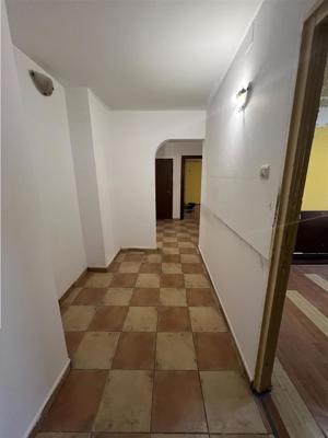 Berceni-Aparatorii Patriei, apartament 3 camere,loc parcare - imagine 4