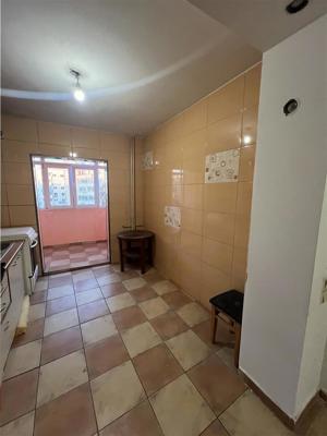 Berceni-Aparatorii Patriei, apartament 3 camere,loc parcare - imagine 5