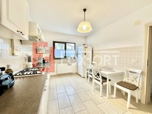 Duplex 4 camere, toate utilitatile, asfalt - Mosnita Noua - imagine 9