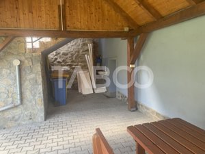 Casa si spatiu comercial de vanzare 148 mpu in comuna Poplaca Sibiu - imagine 13