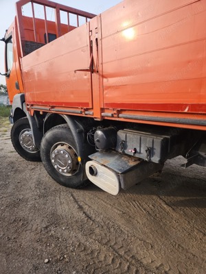 Vând Renault Kerax  cu macara Palfinger 2004 - imagine 6