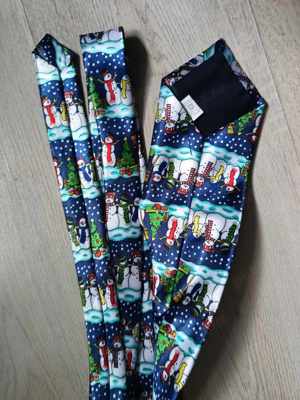  Cravată din satin de Crăciun cu oameni de zapada - imagine 2