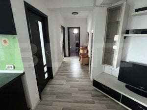 Apartament de vânzare - 3 camere, mobilat și utilat, într-o zonă rezidențială  - imagine 3