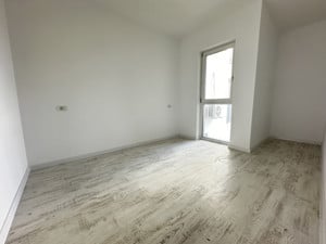 Apartament 3 camere, 68 mp, decomandat - Dumbravita - imagine 4