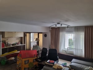 APARTAMENT DE VANZARE = PENTHOUSE - imagine 5