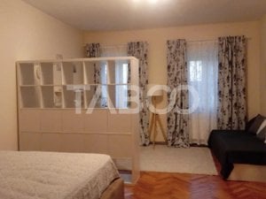 Apartament mobilat utilat, de inchiriat 2 camere Centru Istoric - imagine 4