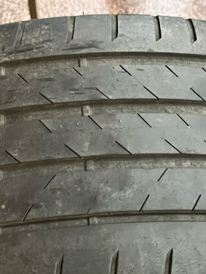 vand anvelope vara suv  255/45/19 - imagine 9 vand anvelope vara suv  255/45/19 - imagine 9