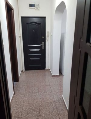 AP. 2 CAMERE, METROU 10 MIN, BUCATARIE INCHISA, PET-FRIENDLY, CURAT - imagine 6