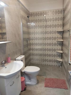 Lux garsoniera noua ultramoderna -Vitan-zona vile-particular - imagine 6