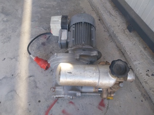 pompa presiune lichide chimice  - imagine 2