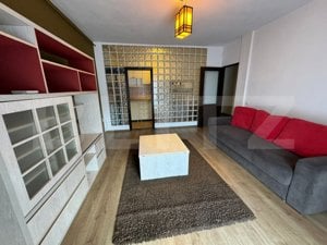 Apartament 2 camere, 58 mp, etaj intermediar, parcare, zona Porii 