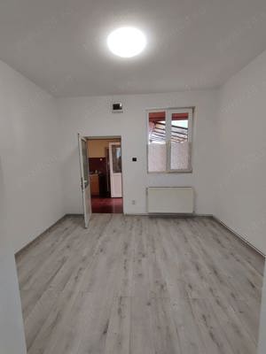 Apartament amenajat zona Dâmbovița - Iosefin cu centrala termica proprie de vânzare  - imagine 8