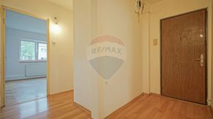 REDUCERE PRET! Vanzare apartament  4 camere zona Faget - imagine 19