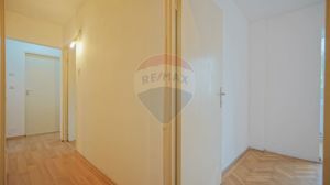 REDUCERE PRET! Vanzare apartament  4 camere zona Faget - imagine 10