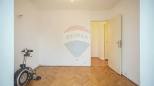 REDUCERE PRET! Vanzare apartament  4 camere zona Faget - imagine 9