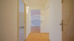 REDUCERE PRET! Vanzare apartament  4 camere zona Faget - imagine 7