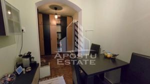 Apartament cu 2 camere, decomandat, centrala proprie, zona Lipovei