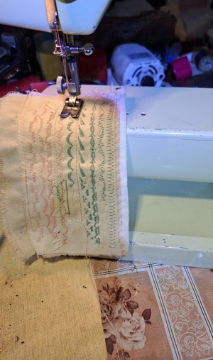 vînd mașina de cusut  - imagine 3