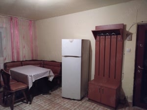 Proprietar vând apartament 3 camere parter  Caransebeș  - imagine 3