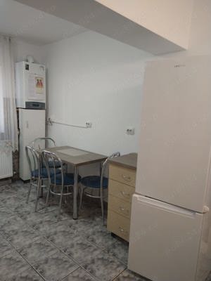  Apartament cu 2 camere semidecomandat - imagine 8