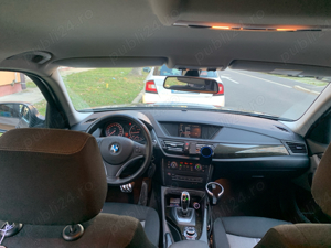 BMW X1 xDrive20i, Automat - imagine 6 BMW X1 xDrive20i, Automat - imagine 6