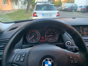 BMW X1 xDrive20i, Automat - imagine 7 BMW X1 xDrive20i, Automat - imagine 7