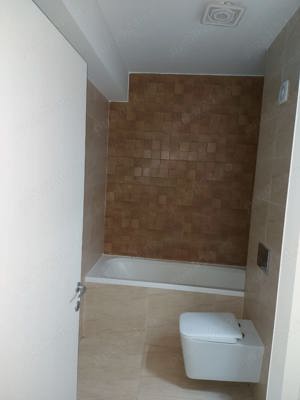 Vânzare apartament cu 3 camere  - imagine 9