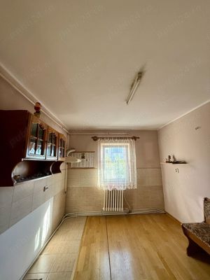 Vând apartament cu 2 camere decomandat + garaj - imagine 7