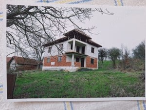  Vila de Vanzare intr-o zona deosebita