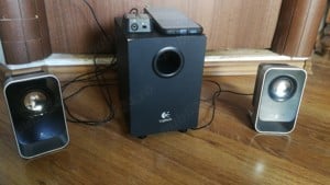 Sistem boxe 2+1 Logitech ls21