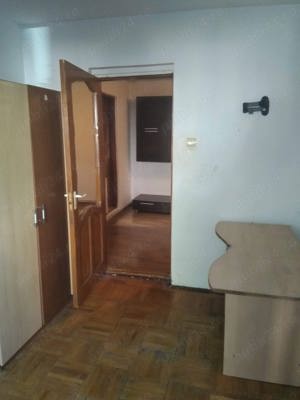 Vând schimb apartament 3 camere micro 6. - imagine 3