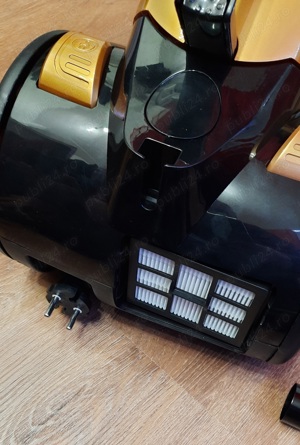 Aspirator fara sac, 700 W, filtru Hepa, 1.5 l, aspirare: uscata, Nou! - imagine 3