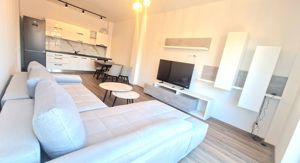 Apartament de inchiriat cu 3 camere , strada Papiu Ilarian - imagine 2