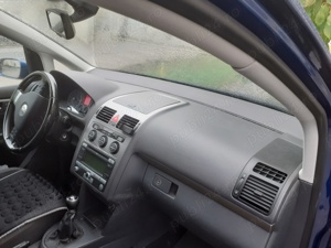 Vind WW Touran - imagine 4