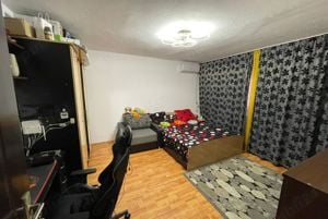 Buzau , Dorobanti 2,garsoniera in bloc de apartamente