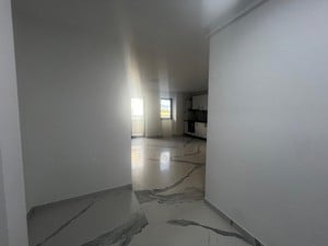 Apartament nou ,prima inchiriere , 2 camere , Minerilor  - imagine 9