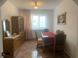 Apartament 3 camere central Targu Lapus - imagine 6